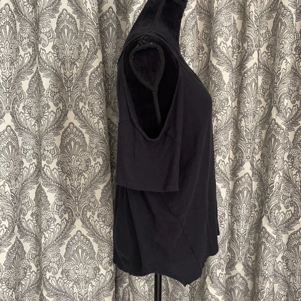 One shoulder cut out loose t shirt top